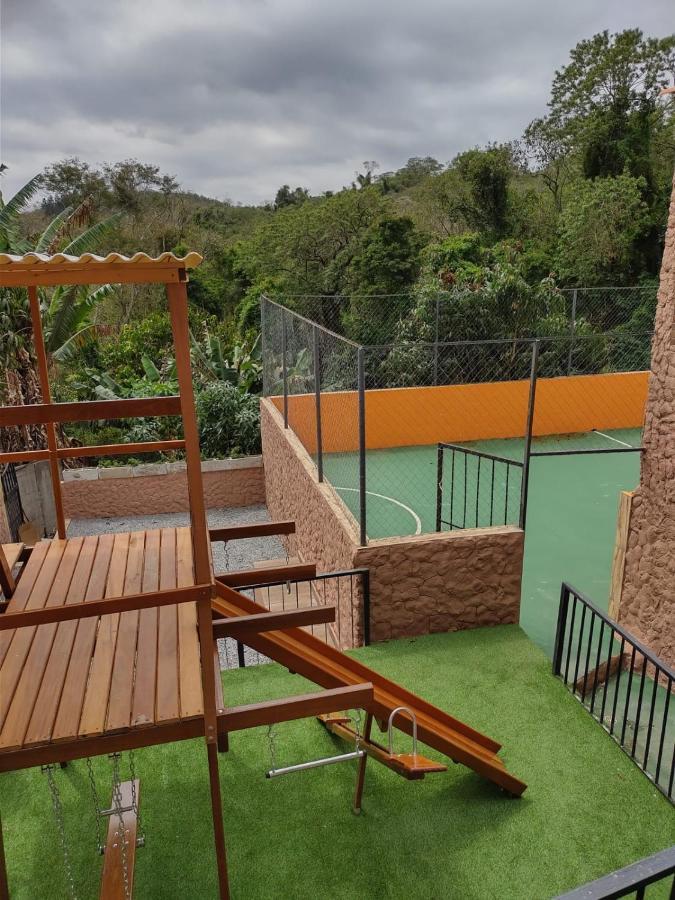 Chacara Bella Vida Com Piscina Churrasqueira Salao De Festas Fogao A Lenha Quadra Aracariguama Exterior foto