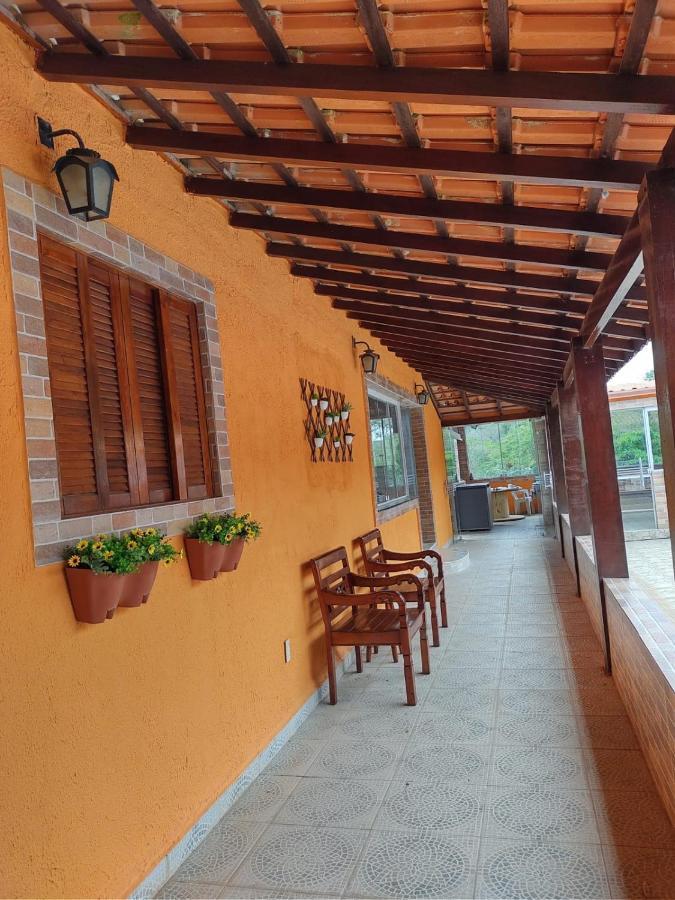 Chacara Bella Vida Com Piscina Churrasqueira Salao De Festas Fogao A Lenha Quadra Aracariguama Exterior foto